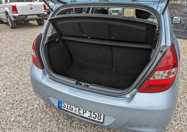 Hyundai i20 cena 16500 przebieg: 218280, rok produkcji 2012 z Stepnica małe 154